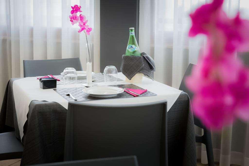 Kleopatra Design Hotel Nápoly Étterem fotó
